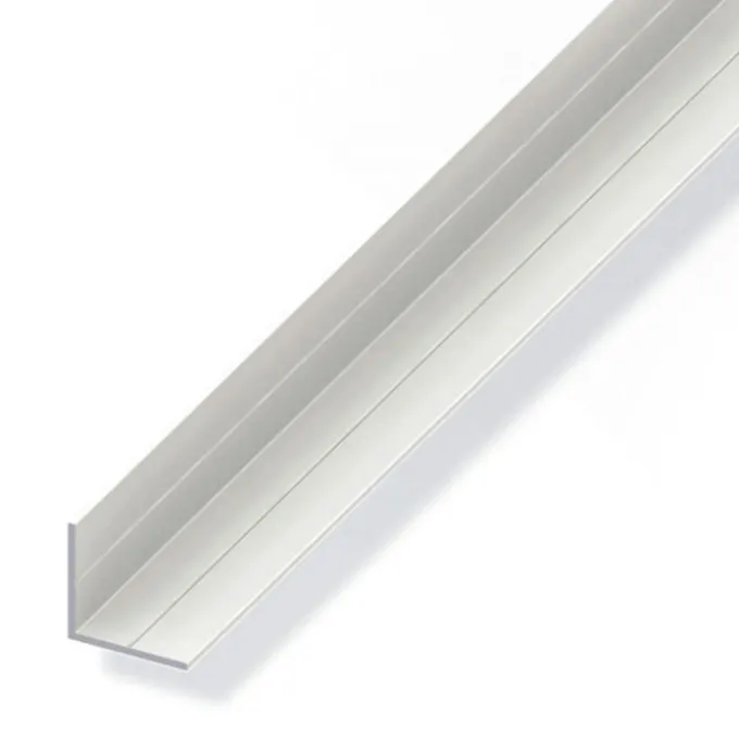 Angolare lati ug 23.5x1 pvc bco 1 mt