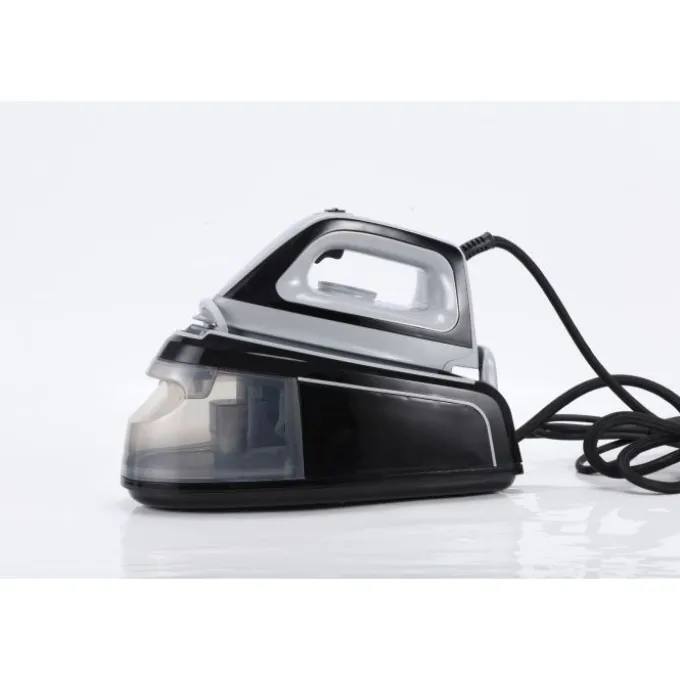 Blake Ferro a carica continua 2250w, emissione vapore 40-50g/min, serbatoio 1,2 lt, piastra in ceramica