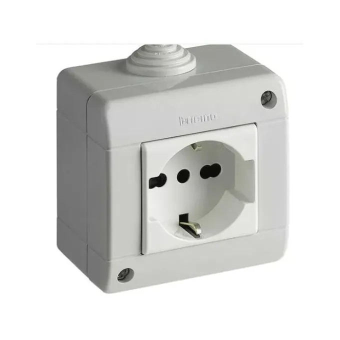 Presa schuko bipasso IP40 2 moduli
